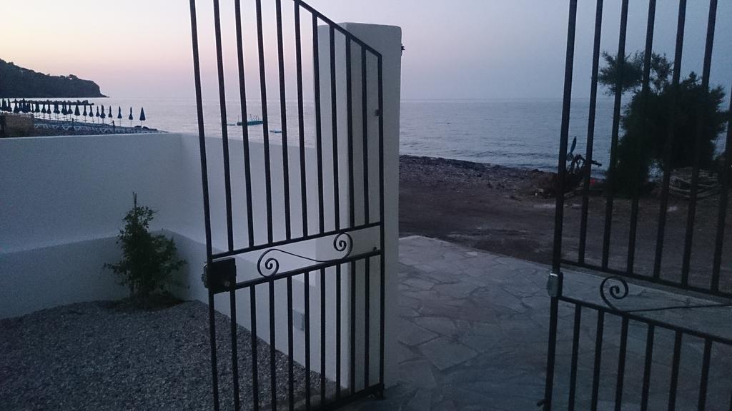 B&B La Goletta Di Salina Santa Marina Salina Luaran gambar